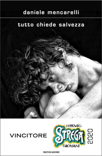 Recensione di Tutto chiede salvezza di Daniele Mencarelli Recensione di Tutto chiede salvezza di Daniele Mencarelli