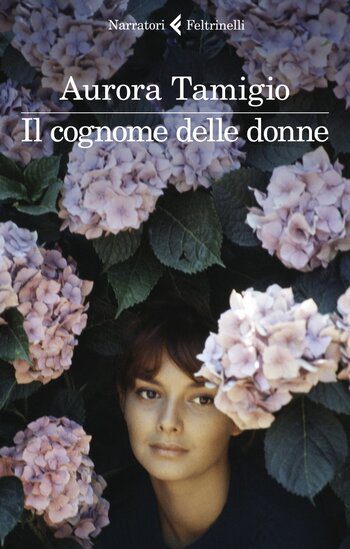 Recensione di Il cognome delle donne di Aurora Tamigio Recensione di Il cognome delle donne di Aurora Tamigio